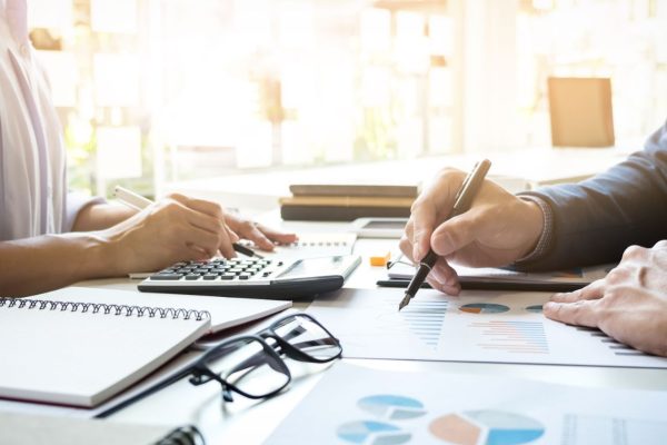 business-man-financial-inspector-secretary-making-report-calculating-checking-balance-internal-revenue-service-inspector-checking-document-audit-concept-qakbqt4kon7myt6yk117ufmhv0lm9u35l1ko7jvgrk